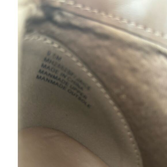 Mia Jaice  Women's Heeled Round Toe Tan Ankle Bootie Size 9.5 NEW - Picture 7 of 8